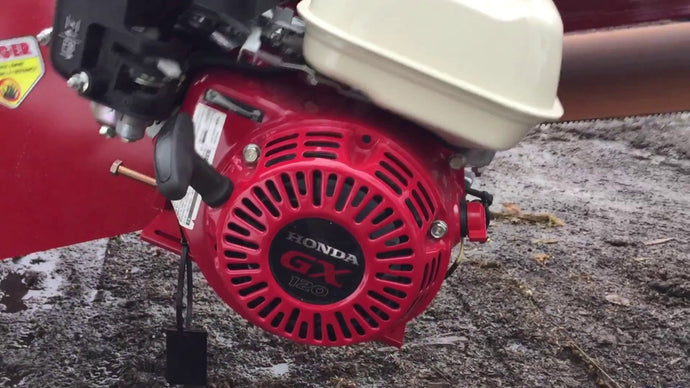 Here's a walk around review of the Blacks Creek 20' wood conveyor Key Features: - removable hitch - manual crank trailer jack - Honda GX 120 gas engine ...