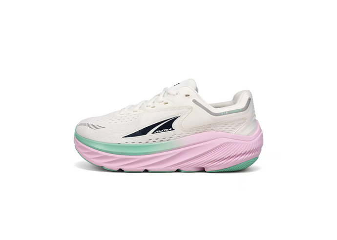 These Ultra-Cushioned Sneakers Prevent Shin Splints on Every Surface
