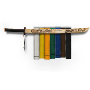 DOJO_KARATE_BELT_DISPLAY_HANGING_RACK